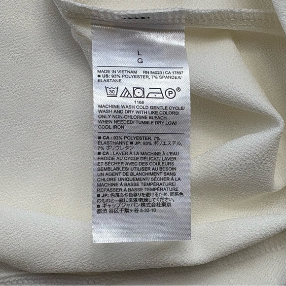 NWT Banana Republic Crepe Puff Sleeve Top Size L Large in Snow Day Ivory - Picture 9 of 11